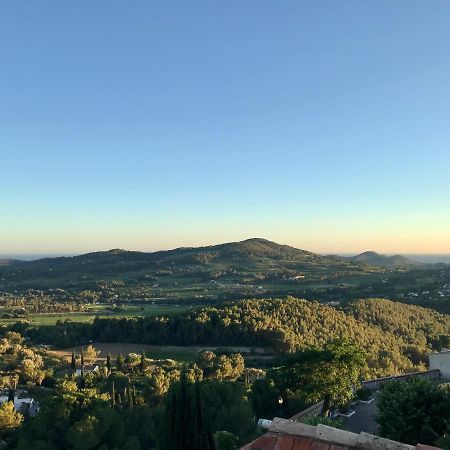 Studio De Charme Avec Grande Terrasse Vue Mer Le Castellet  Exteriör bild